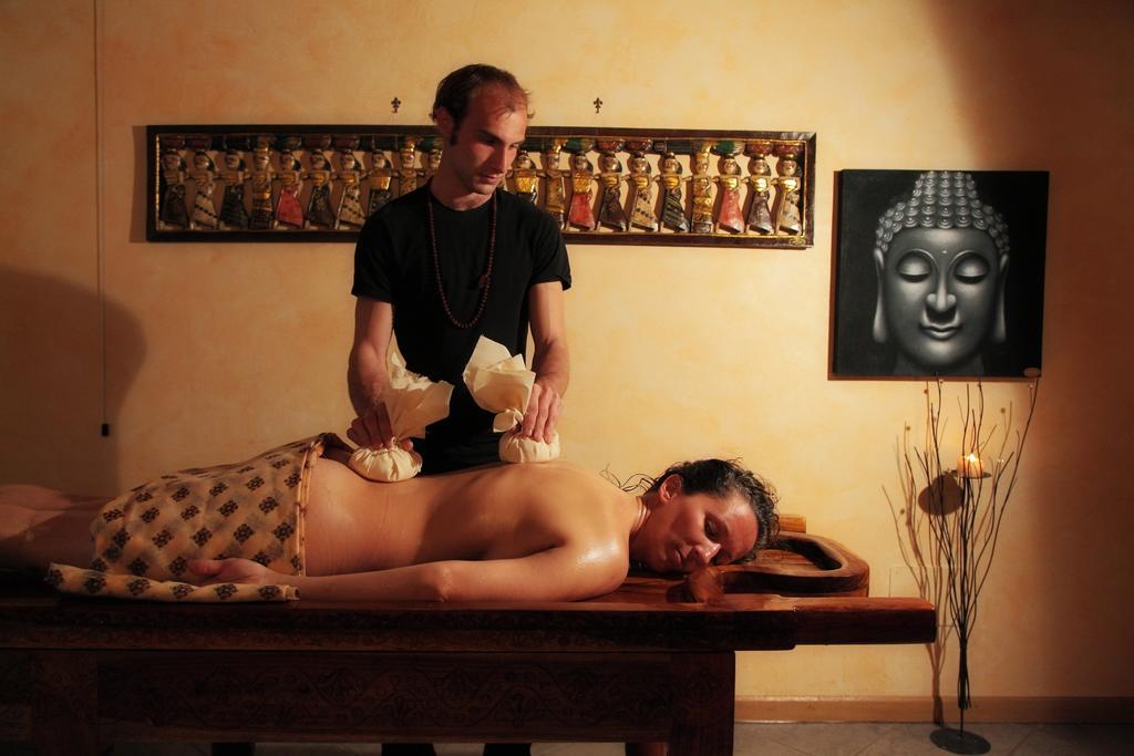 Hotel Roma Imperiale Acqui Terme Dış mekan fotoğraf